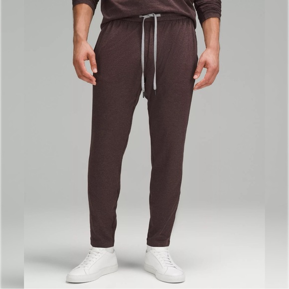 Lululemon Soft Jersey Tapered Pant Mens Casual Active Athleisure Comfy Maroon S - Picture 1 of 13